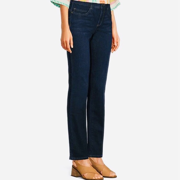 Code Bleu Fab Body Sculpt Straight Jeans - Picture 3 of 7